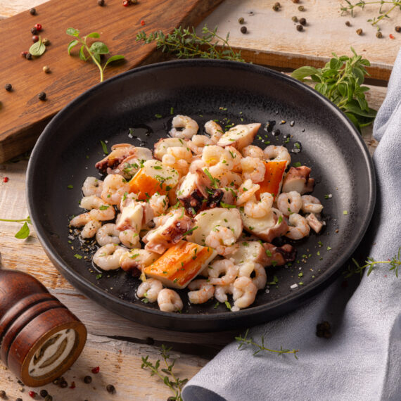 Preparato insalata di mare gustosa